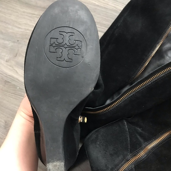 Tory burch black suede boots - Picture 5 of 8